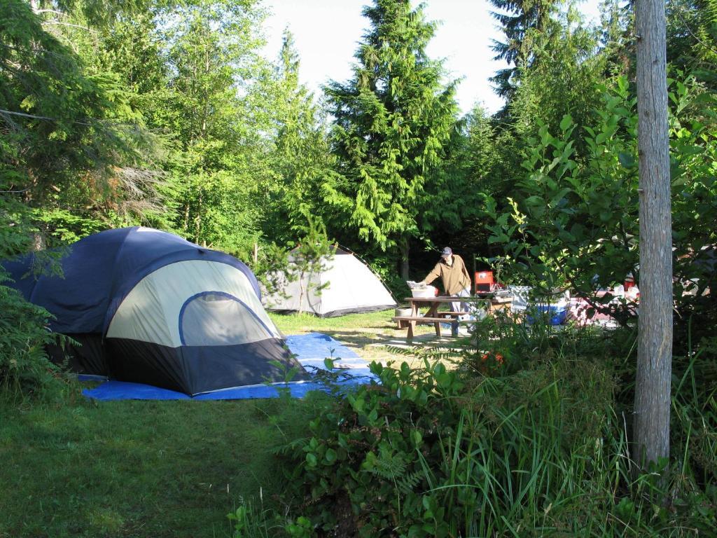 Qualicum Bay Resort Bowser Kültér fotó